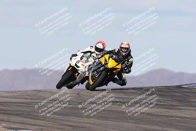 media/Nov-16-2025-Race Pace (Sun) [[8c5fa54630]]/Verified Riders/1-Turns 9 and 10 (925am)/